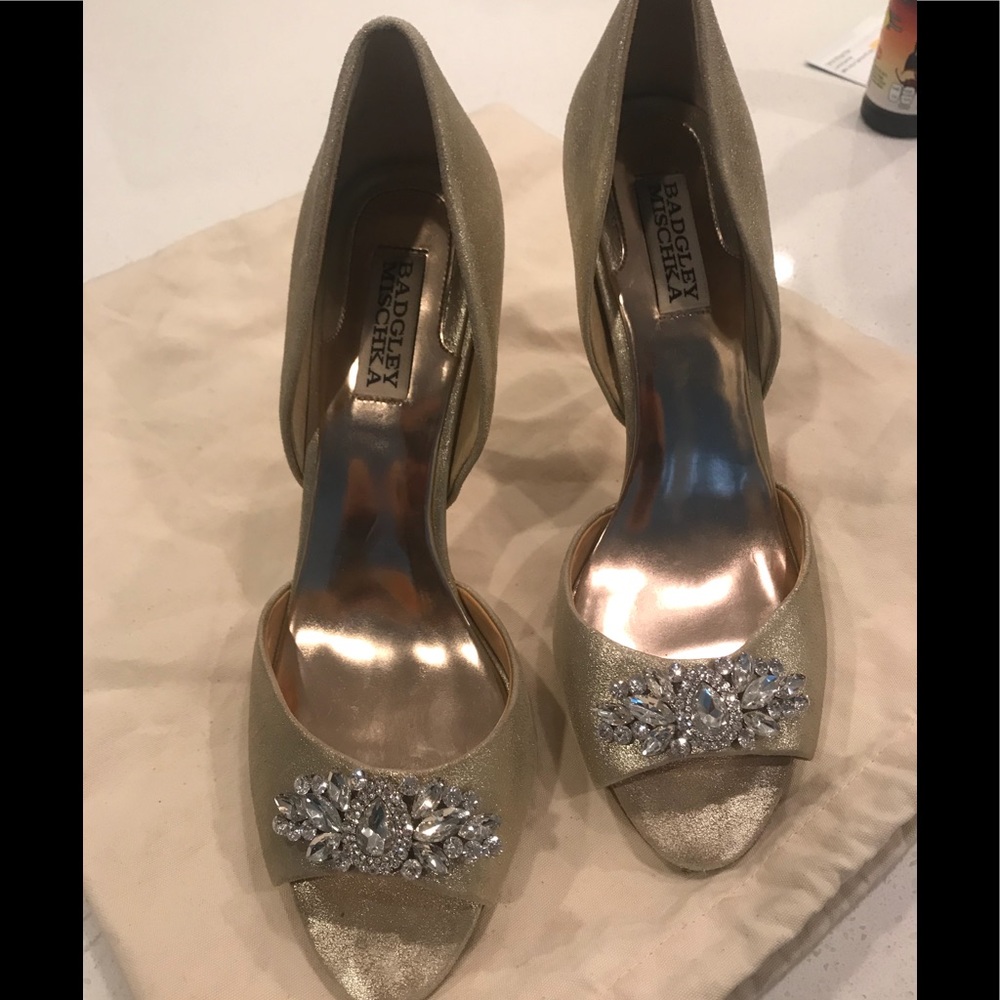 Badgley Mischka bridal shoes